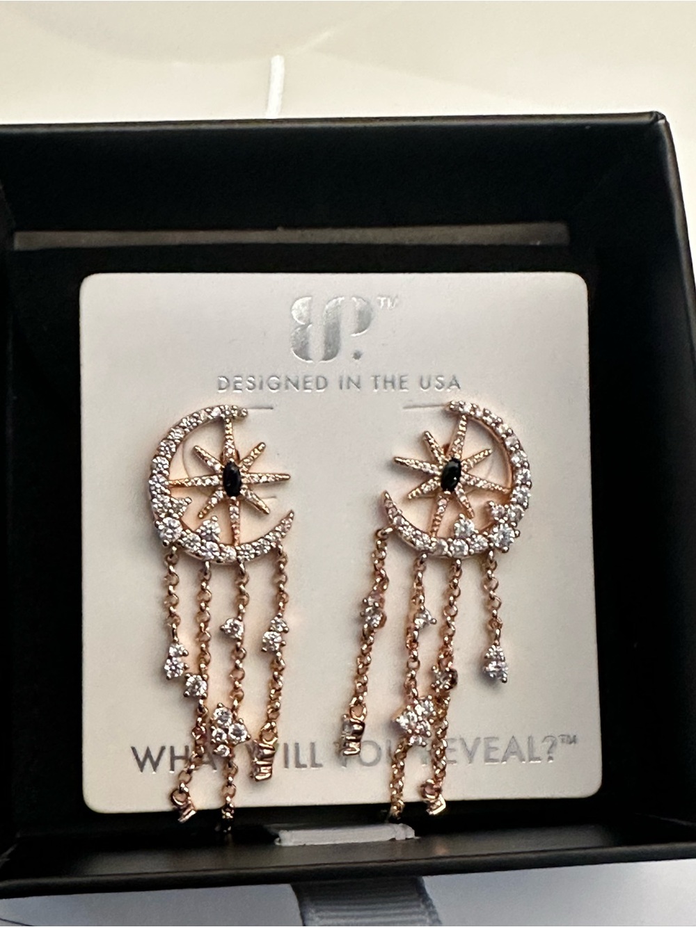 Bomb Party Obsidia Earring, “Starlace Chandeliers” - Picture 2 of 6